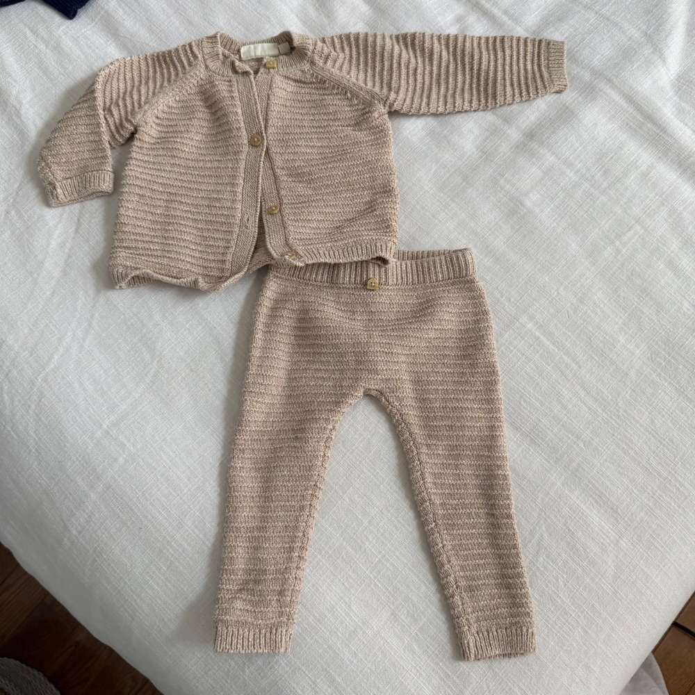 Petite Maison x NONO Baby Knit Cardigan and Leggings Set Oatmeal Beige‎ 9M